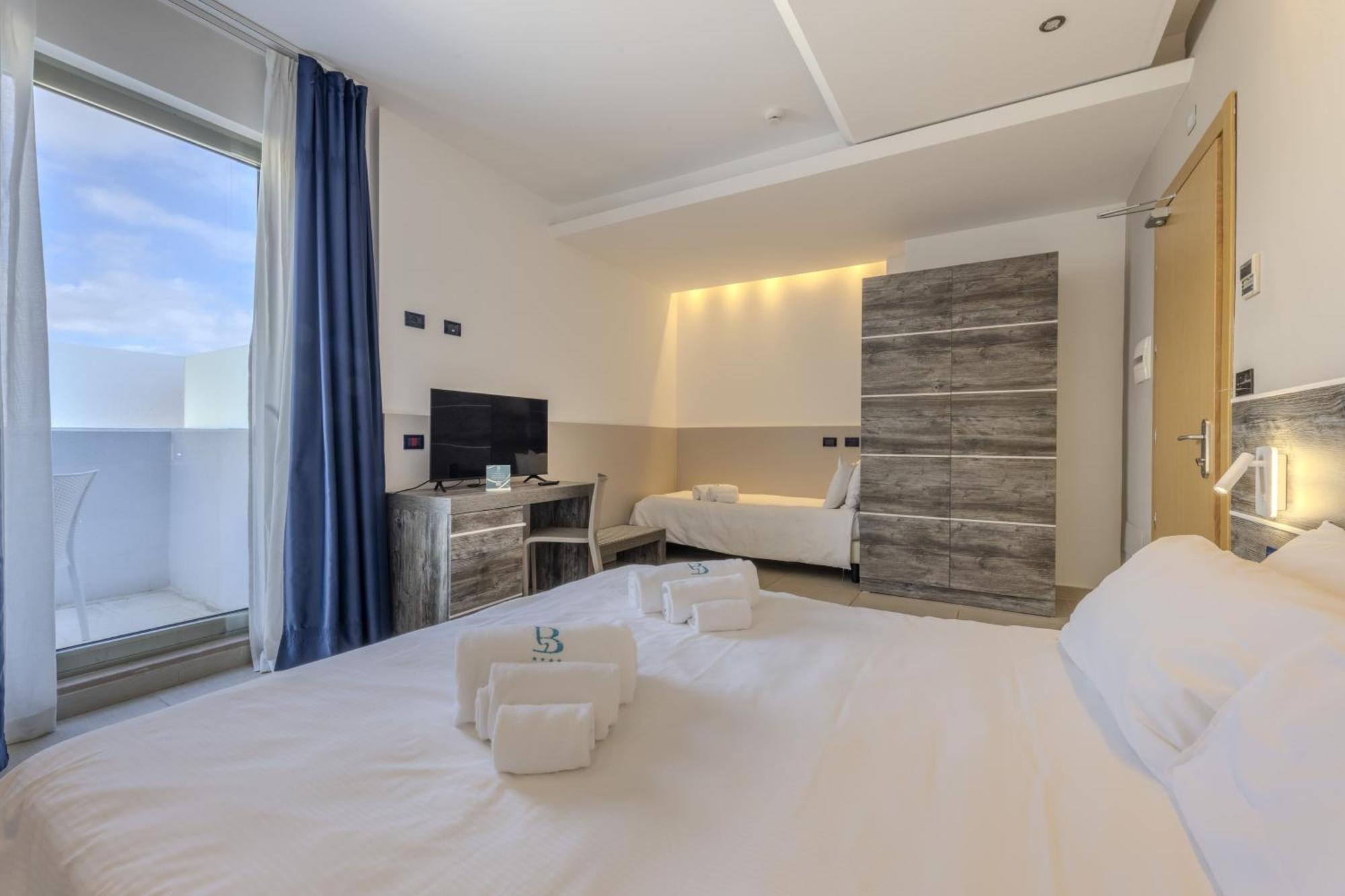 טורה דל'אורסו Hotel Belvedere מראה חיצוני תמונה