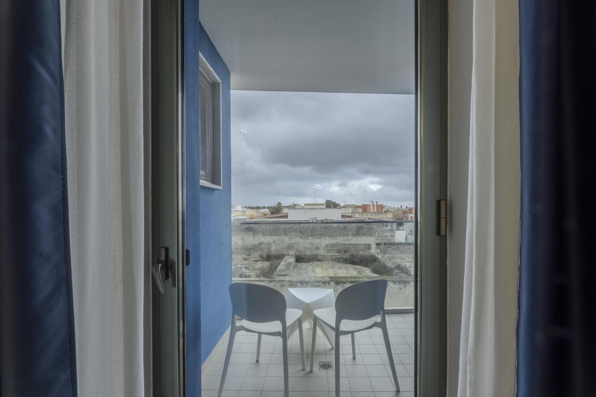טורה דל'אורסו Hotel Belvedere מראה חיצוני תמונה